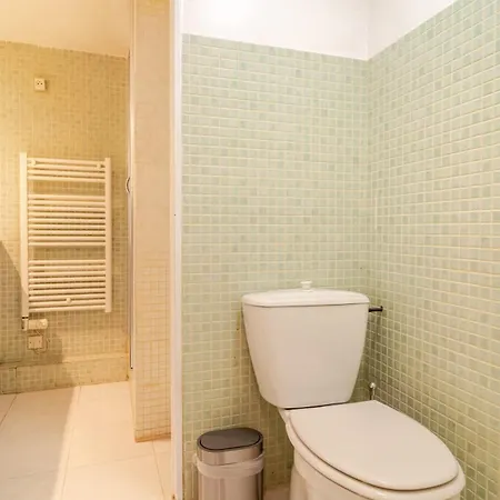 Renovated Ac 10 Min To Eiffel Tower Paris